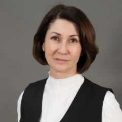Смолянинова Людмила
